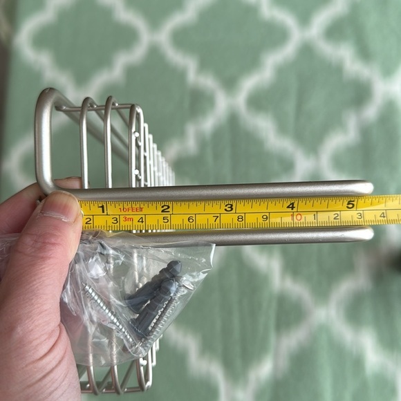 NEW brushed nickel metal wire basket with towel bar - Picture 7 of 8